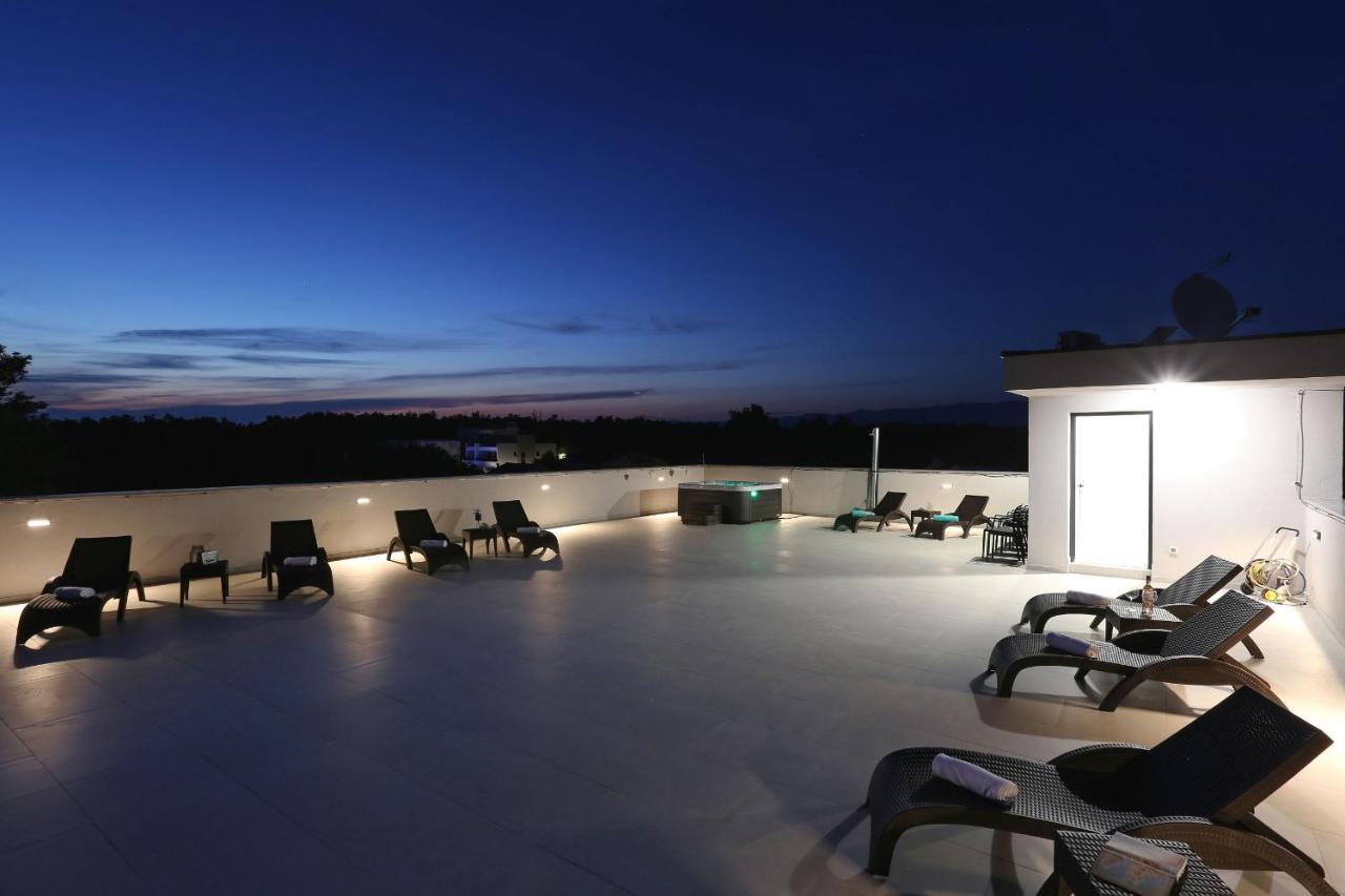 Apartments Bonaca With Jacuzzi Privlaka  Exterior foto